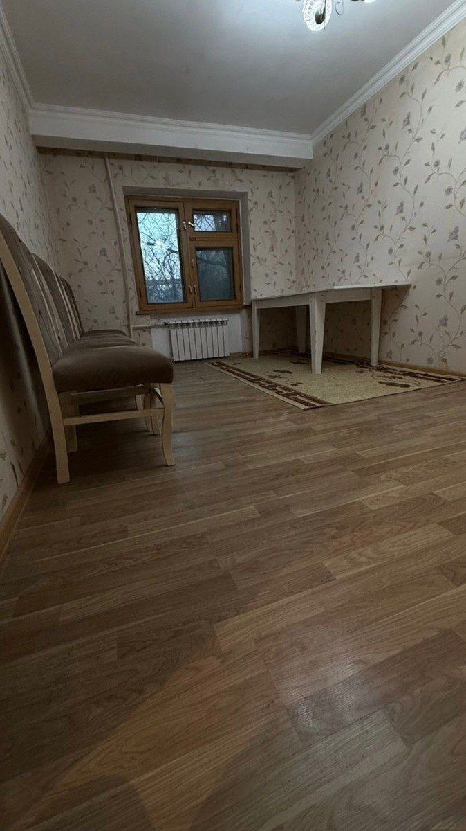 Satılır 2 otaqlı köhnə tikili 60 m² — Mənzil, Bakı (2)
