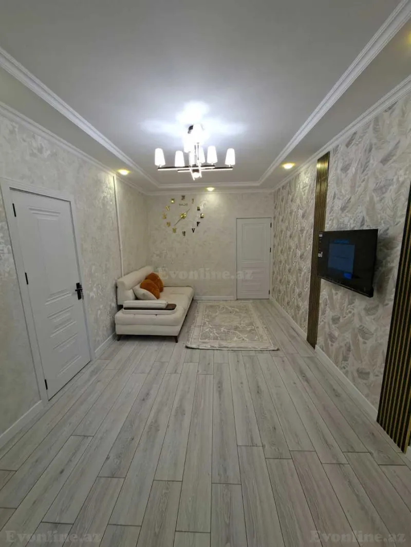 Satılır 3 otaqlı Mənzil Köhnə tikili 65 m² Bakı, Sabunçu r., Bakıxanov — Mənzil, Bakı (3)