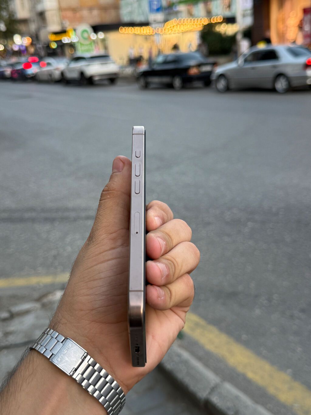 IPhone 16 Pro, 128 GB, Matte Gold — Apple iPhone, Bakı (3)