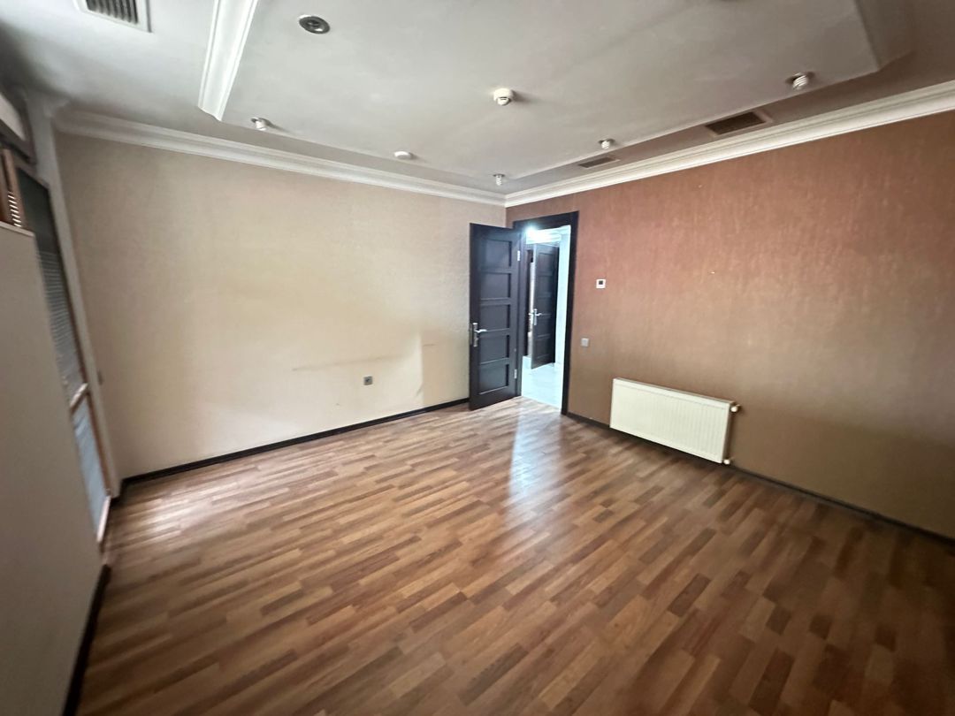 İcarəyə verilir obyekt 2200 m² — Əmlak, Bakı (11)