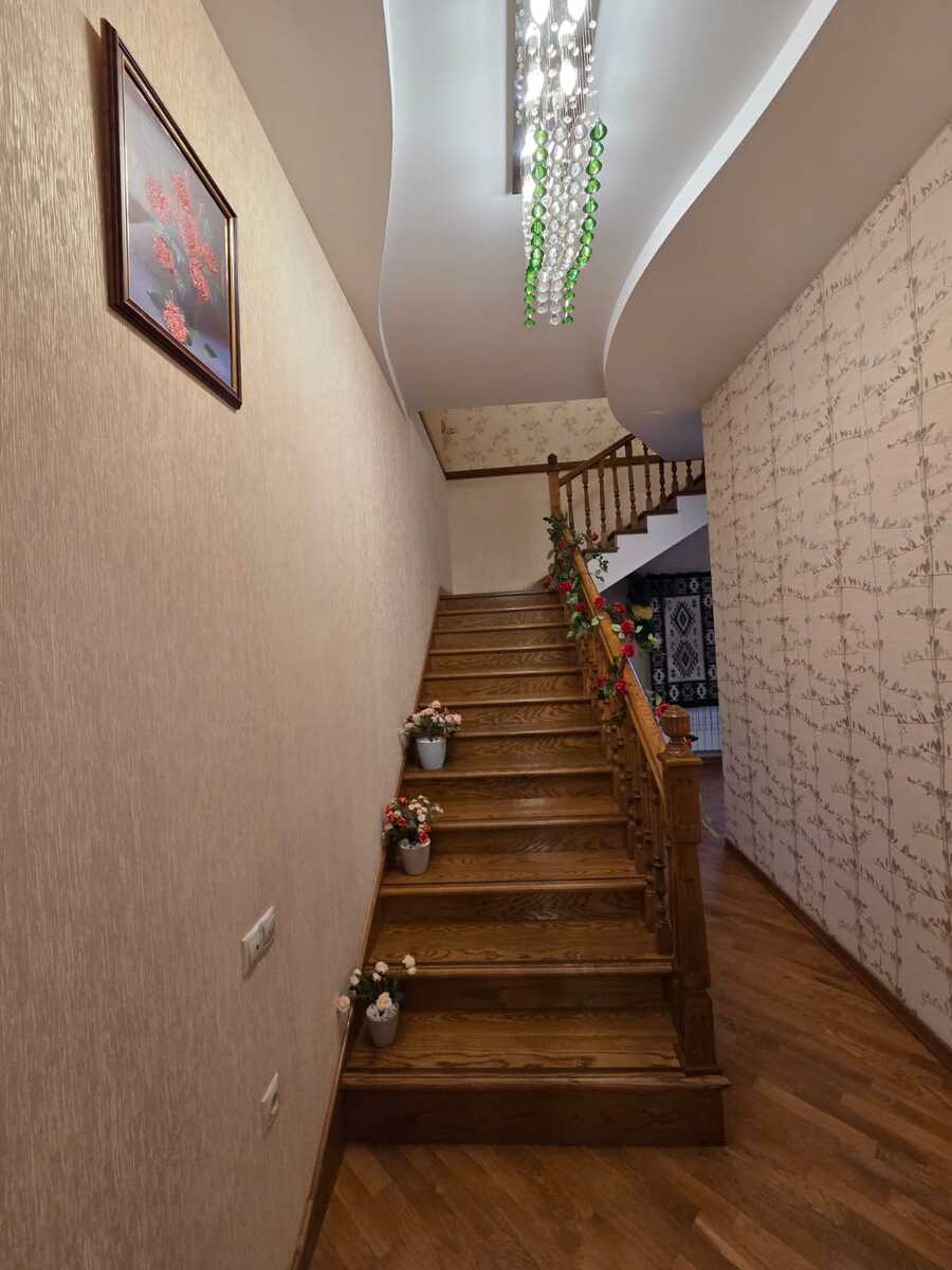 İcarəyə verilir 8 otaqlı həyət evi/bağ evi 220 m² — Ev, villa, Bakı (5)