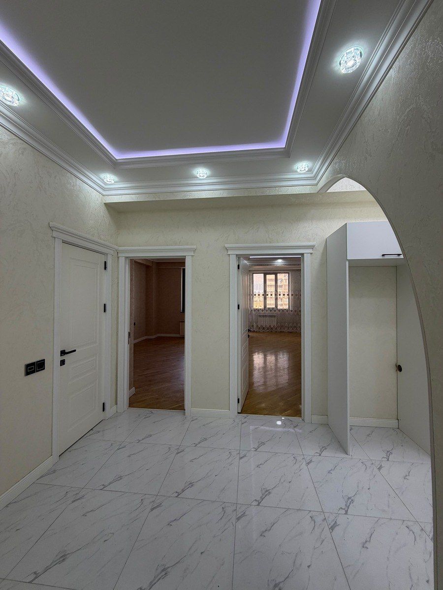 Satılır 2 otaqlı yeni tikili 70 m² — Mənzil, Bakı (5)