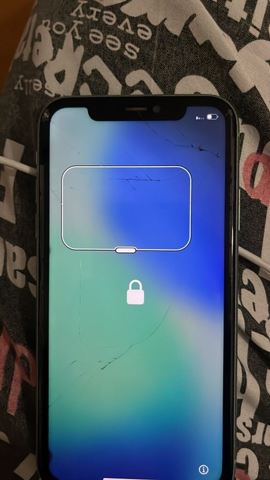IPhone 11, 128 GB, Yaşıl, Qırıq — Apple iPhone, Saray (3)