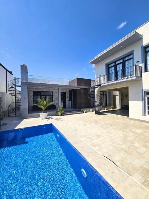 Satılır 6 otaqlı həyət evi/bağ evi 205 m² — Bakı