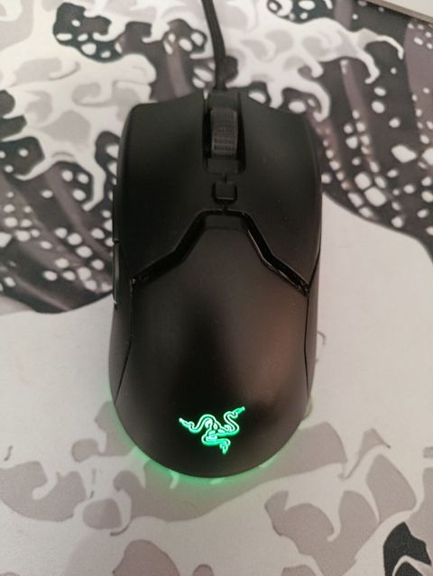 Razer Viper Mini Türkiyədən sifariş olunub. Səliqəli istifadə olunub — Bakı