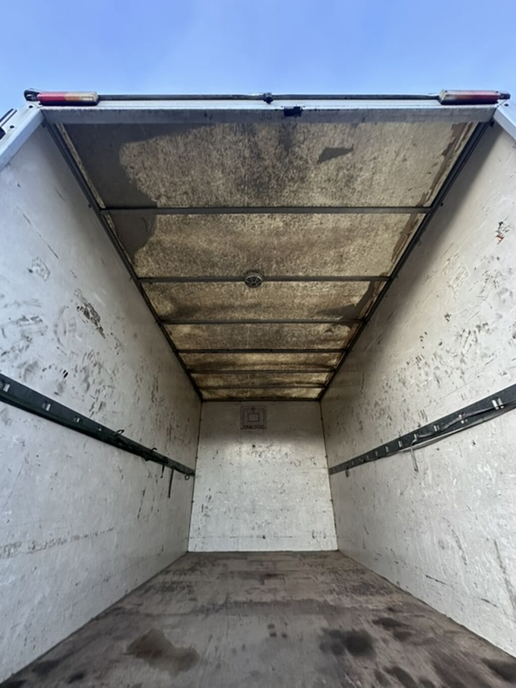 Mitsubishi Canter yük maşını – qutu kuzovlu - Marka/model: Mitsubishi — Yük maşınları, Sumqayıt (4)