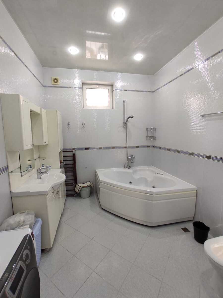 İcarəyə verilir 4 otaqlı köhnə tikili 160 m² — Mənzil, Bakı (9)