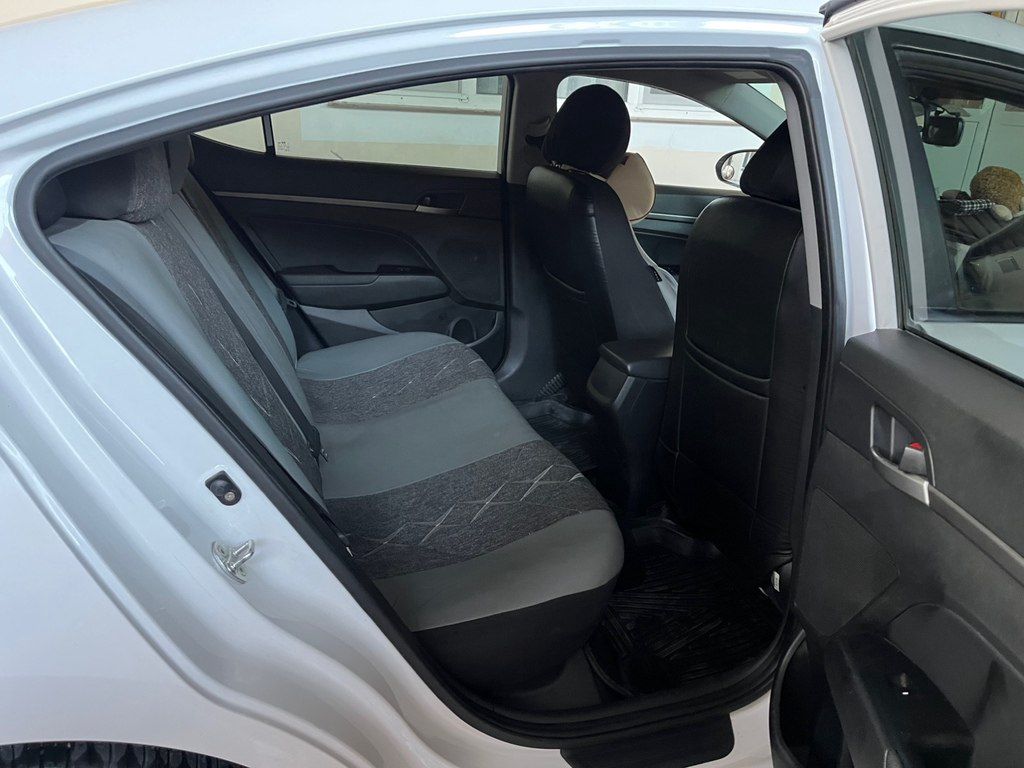 Hyundai Avante, 1.6 L, 2017 il, 192 000 km 77-VH-206 — Avtomobillər, Bakı (7)