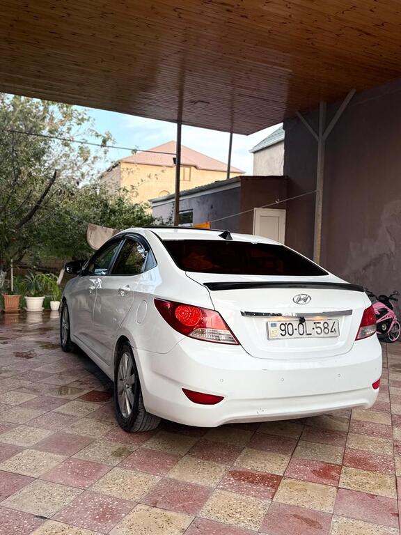 Hyundai Accent, 1.6 L, 2011 il, 390 000 km 90-OL-584 — Avtomobillər, Bakı (3)