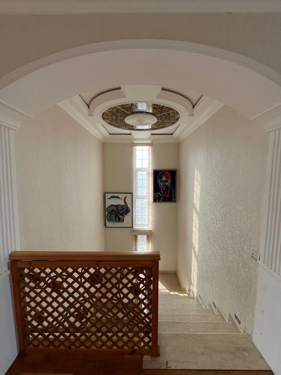 Satılır 5 otaqlı həyət evi/bağ evi 360 m² — Ev, villa, Bakı (12)