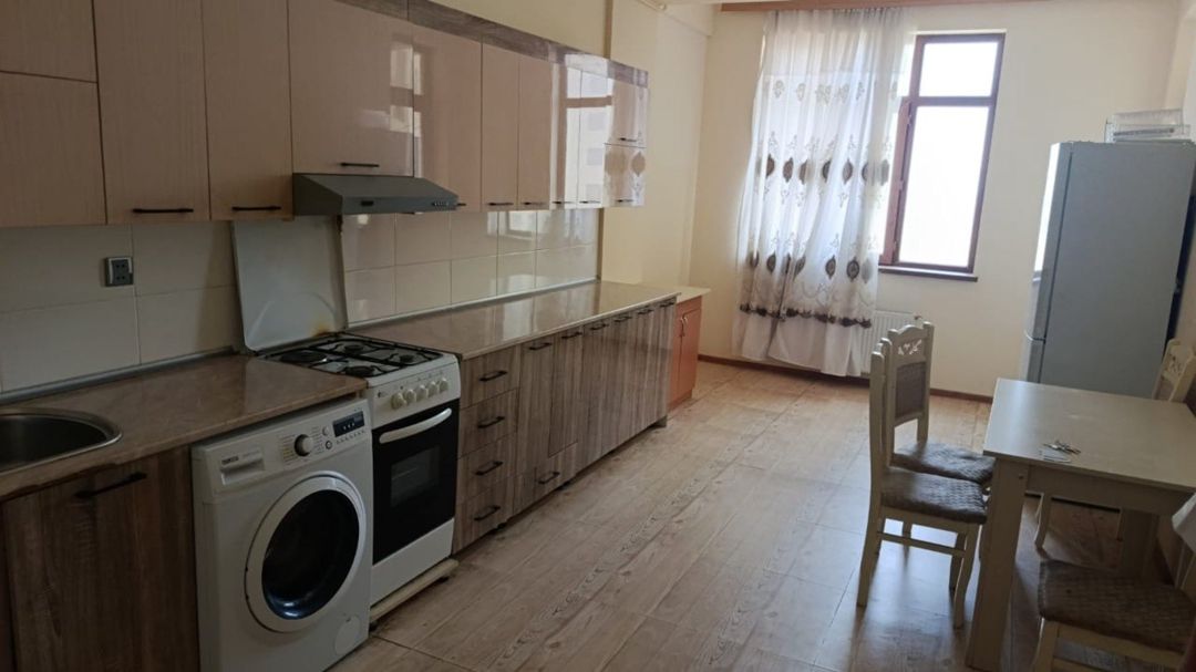 İcarəyə verilir 3 otaqlı yeni tikili 140 m² — Mənzil, Bakı (6)