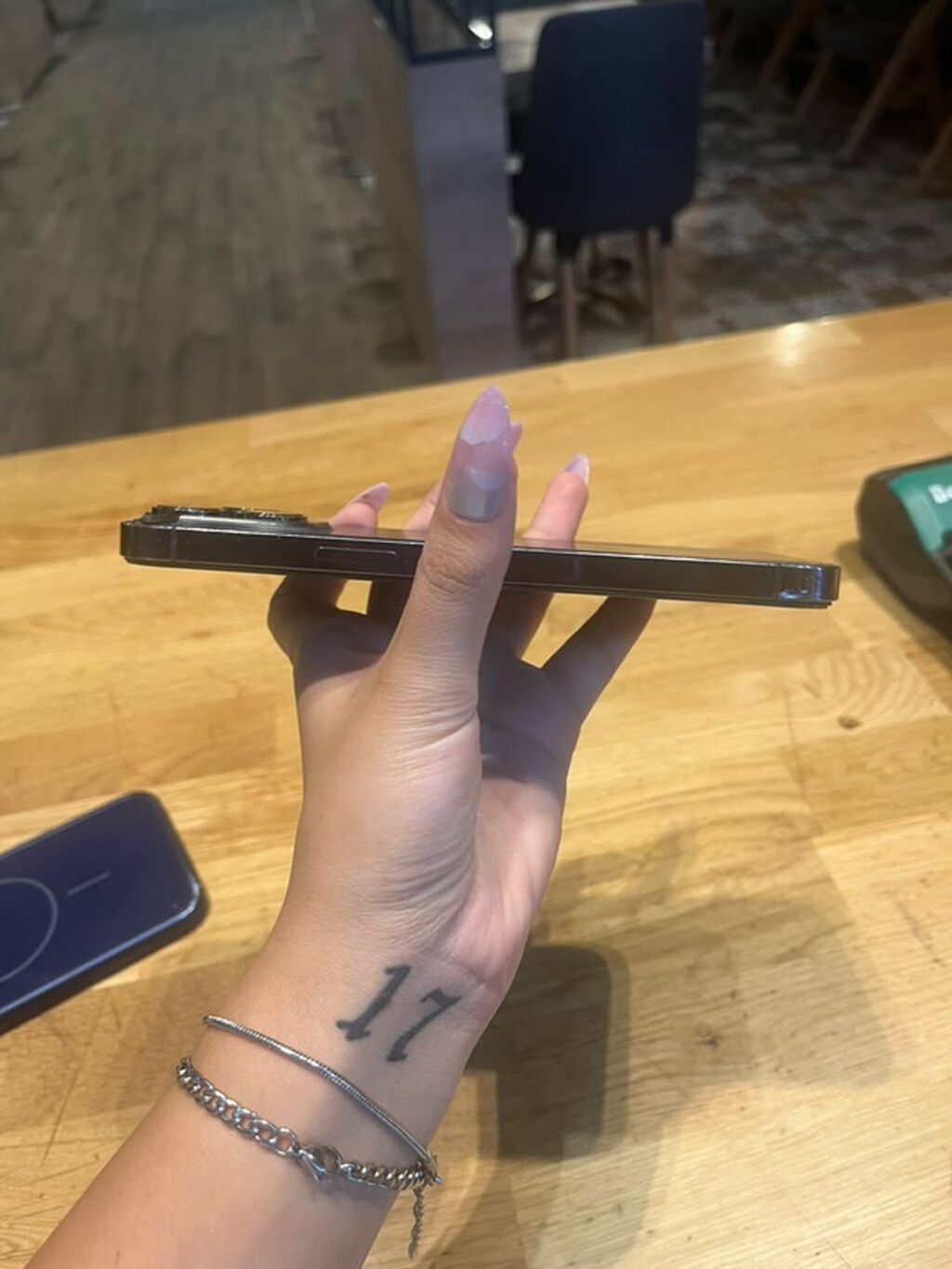 IPhone 14 Pro, Deep Purple, Qırıq — Apple iPhone, Bakı (4)