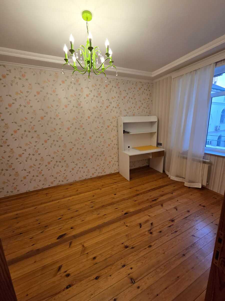 İcarəyə verilir 8 otaqlı həyət evi/bağ evi 220 m² — Ev, villa, Bakı (8)