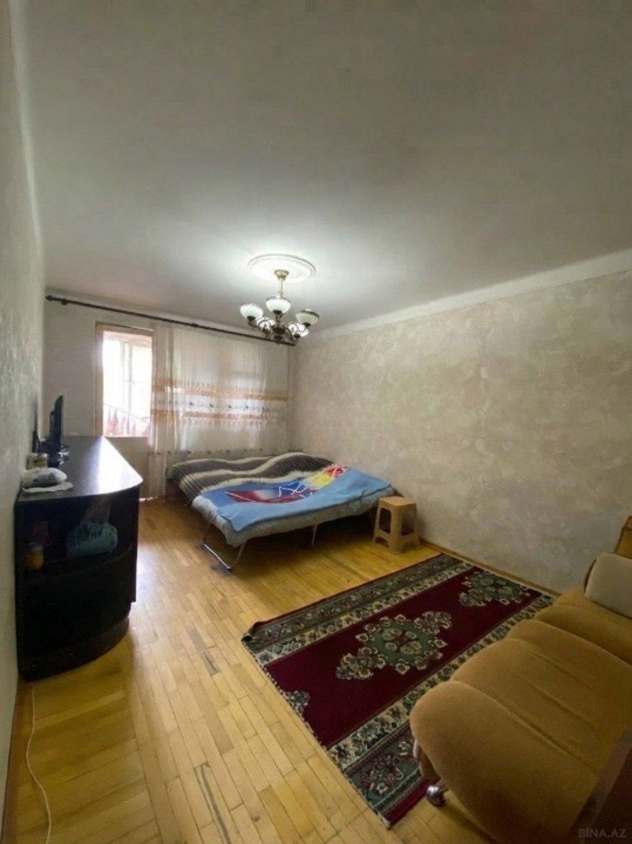 Satılır 1 otaqlı köhnə tikili 40 m² — Mənzil, Bakı