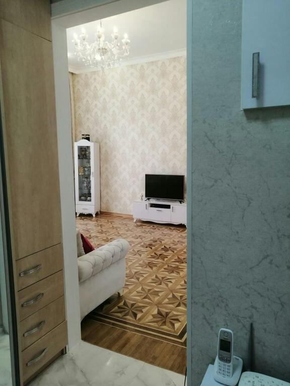 Satılır 2 otaqlı köhnə tikili 55 m² — Mənzil, Bakı (4)