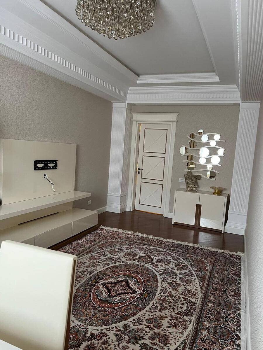 İcarəyə verilir 4 otaqlı yeni tikili 180 m² — Mənzil, Bakı (4)