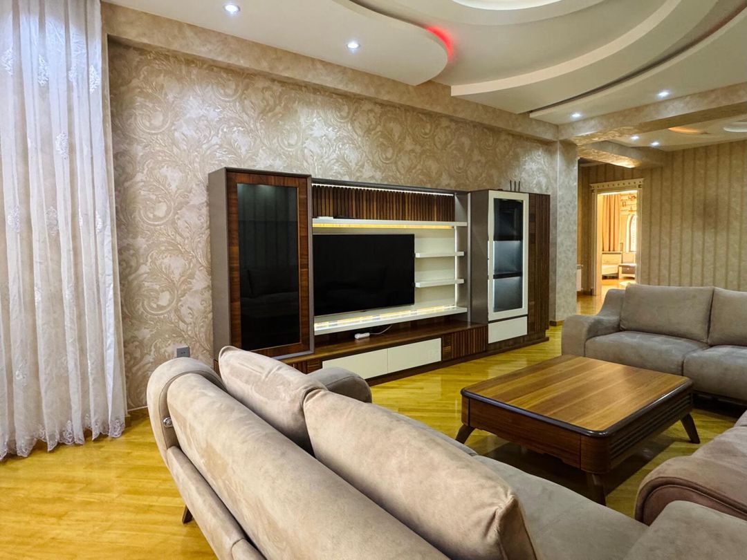 Satılır 3 otaqlı yeni tikili 145 m² — Mənzil, Bakı (10)