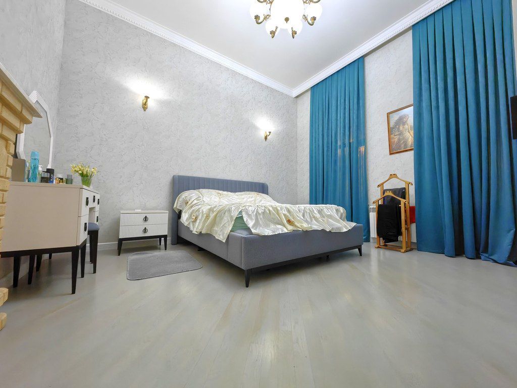 Satılır 4 otaqlı köhnə tikili 185 m² — Mənzil, Bakı (12)
