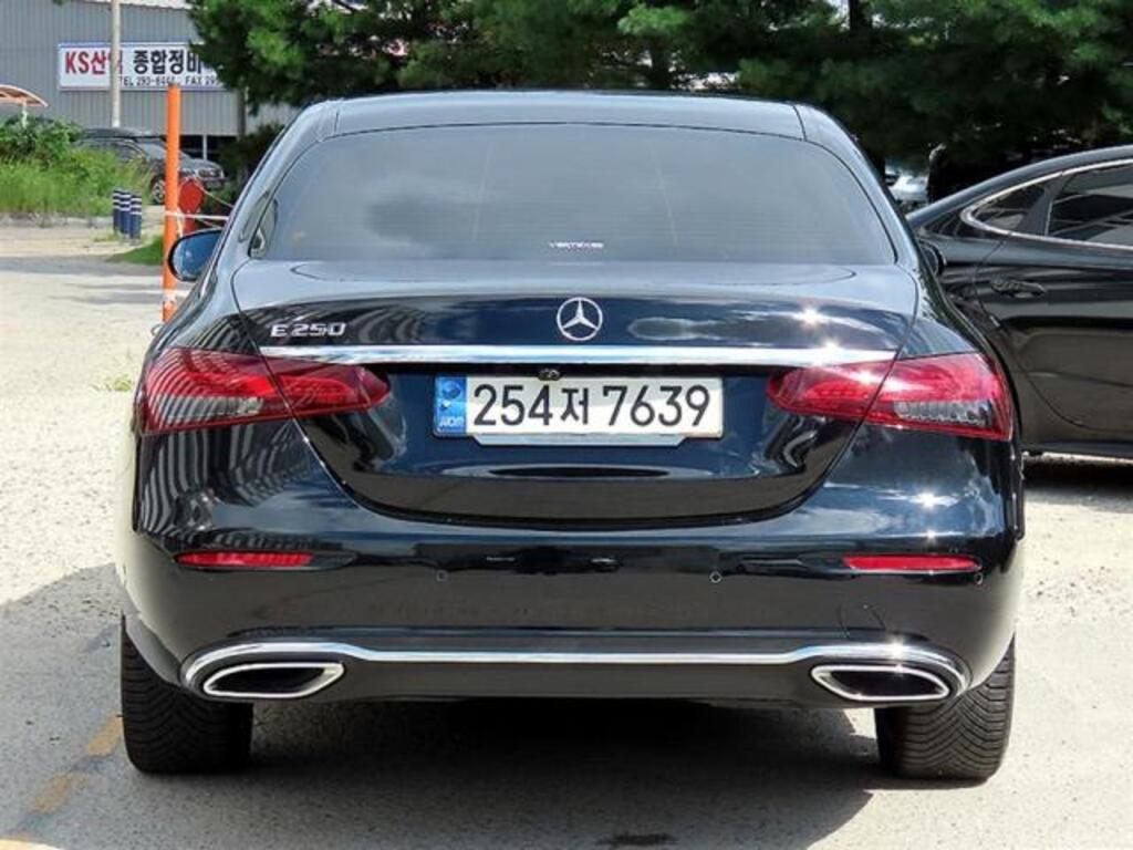 Mercedes E 200, 2.0 L, 2021 il, 95 283 km — Avtomobillər (4)