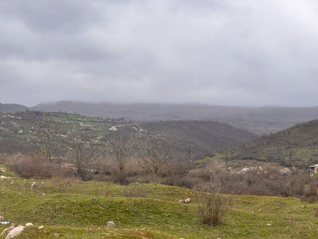 Şabranda Pirədəbil kəndinə gedən, Shabran Wellbeing Resort otel — Torpaq, Şabran (5)