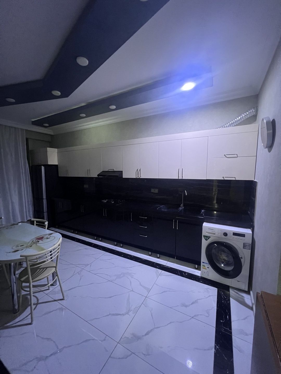 İcarəyə verilir 2 otaqlı yeni tikili 95 m² — Mənzil, Bakı (6)