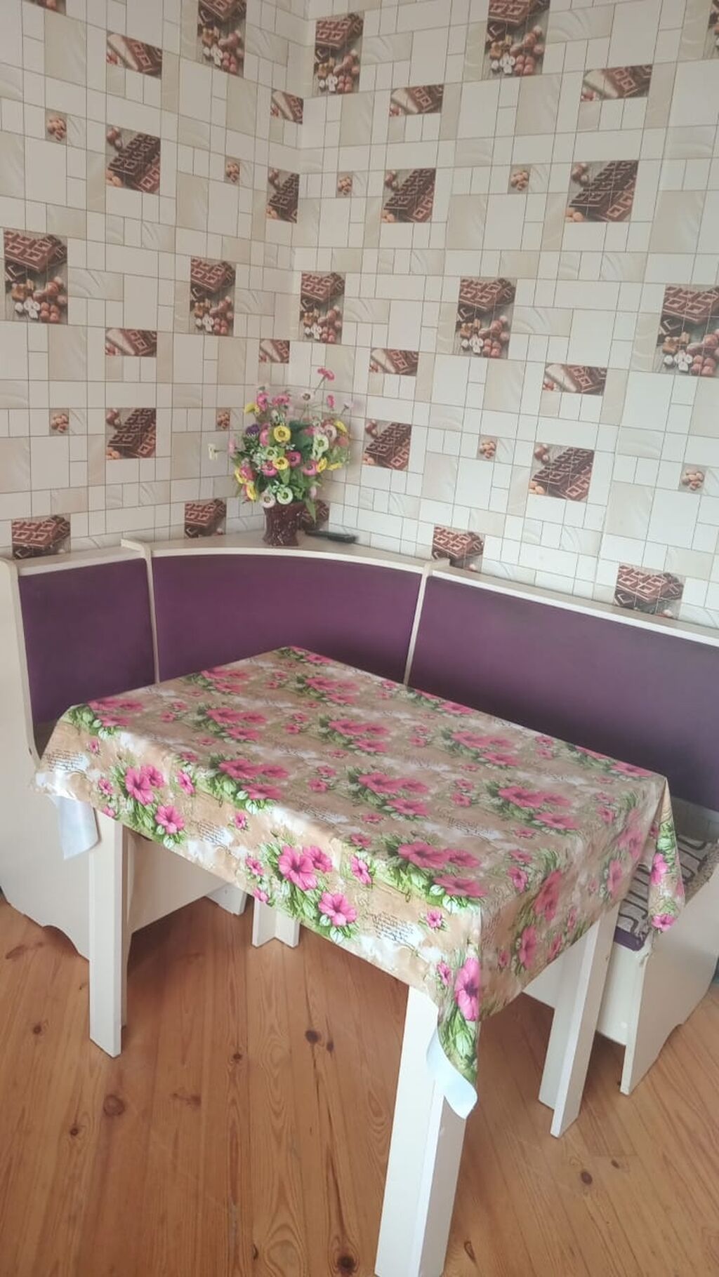 Metbex desti 110 azn. Divan bazalidir, olcusu 1,50×1m. Masanin olcusu — Yumşaq mobilya dəstləri, Mehdiabad