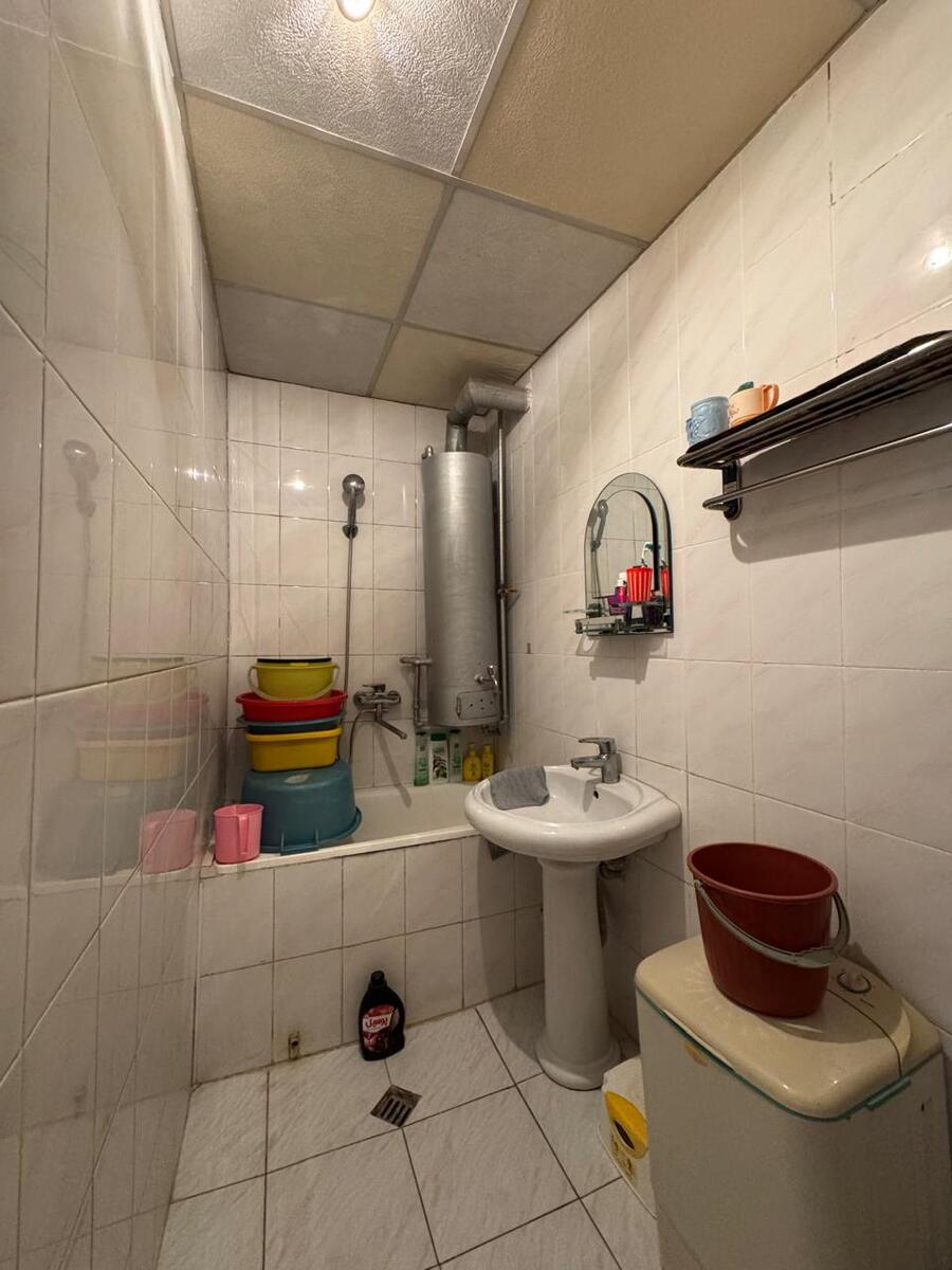 Satılır 3 otaqlı köhnə tikili 65 m² — Mənzil, Bakı (12)