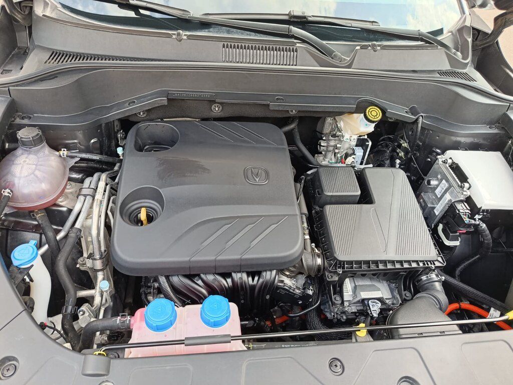 Changan Uni-Z, 1.5 L, 18.4 kWh, 2025 il, 27 300 km — Avtomobillər, Bakı (3)