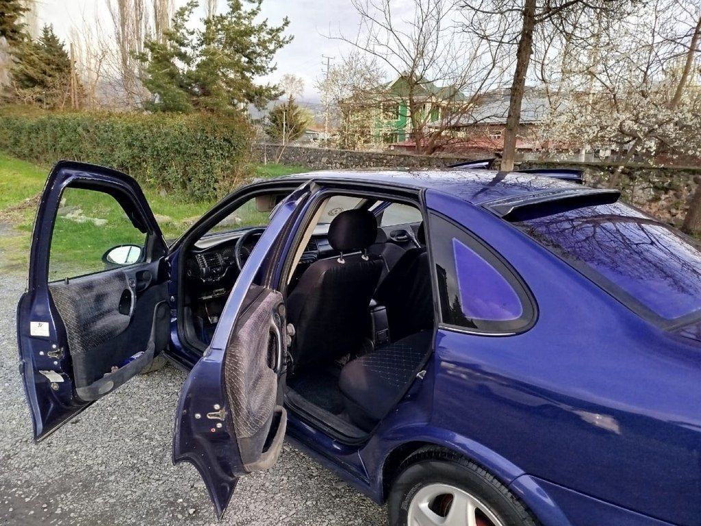 Opel Vectra, 1.8 L, 1996 il, 365 000 km 50-DU-543 — Avtomobillər, Qax (8)