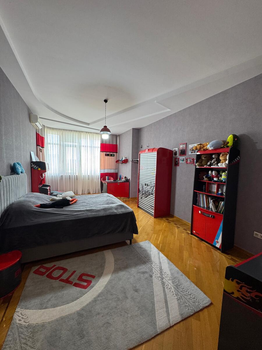 Satılır 6 otaqlı yeni tikili 360 m² — Mənzil, Bakı (4)