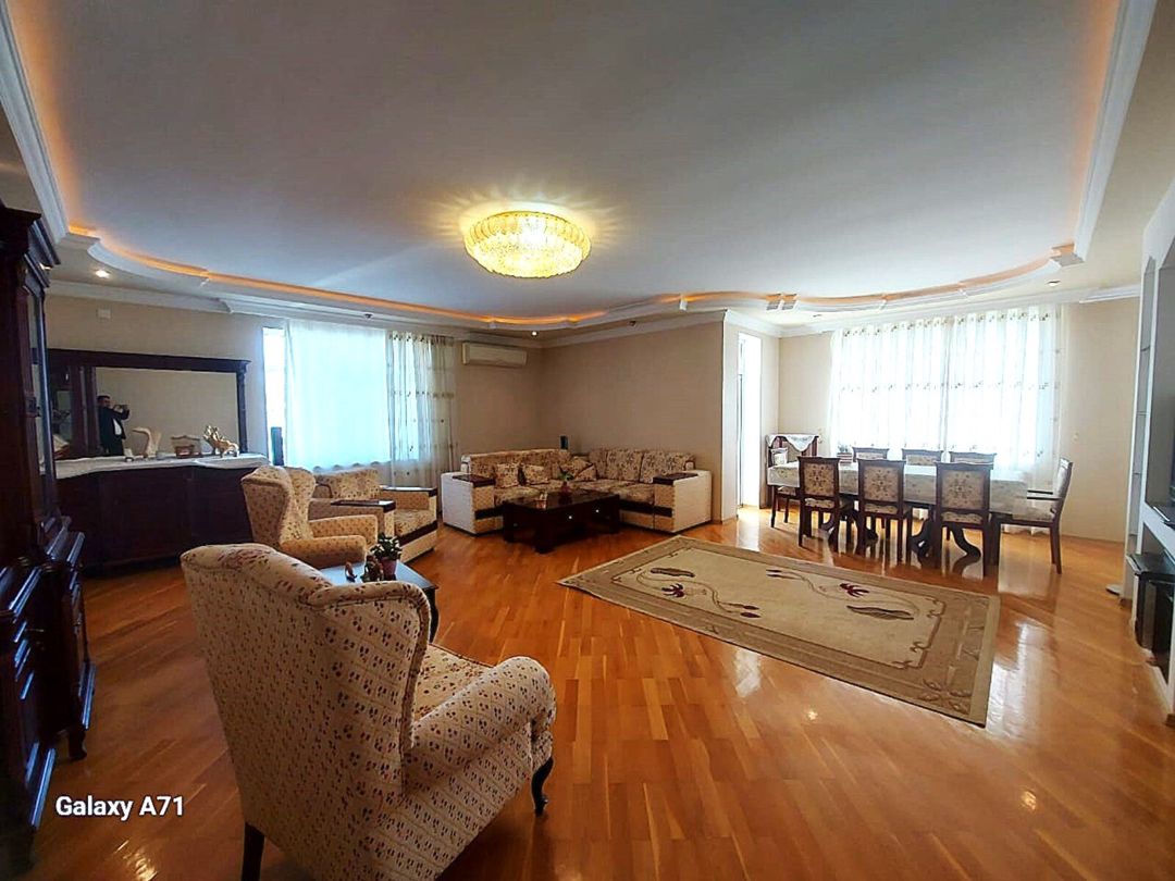 Satılır 3 otaqlı yeni tikili 150 m² — Mənzil, Bakı (7)