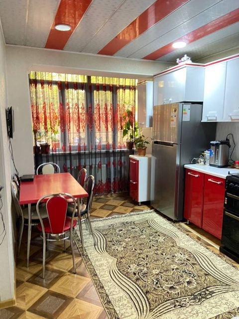 Satılır 2 otaqlı köhnə tikili 55 m² — Bakı