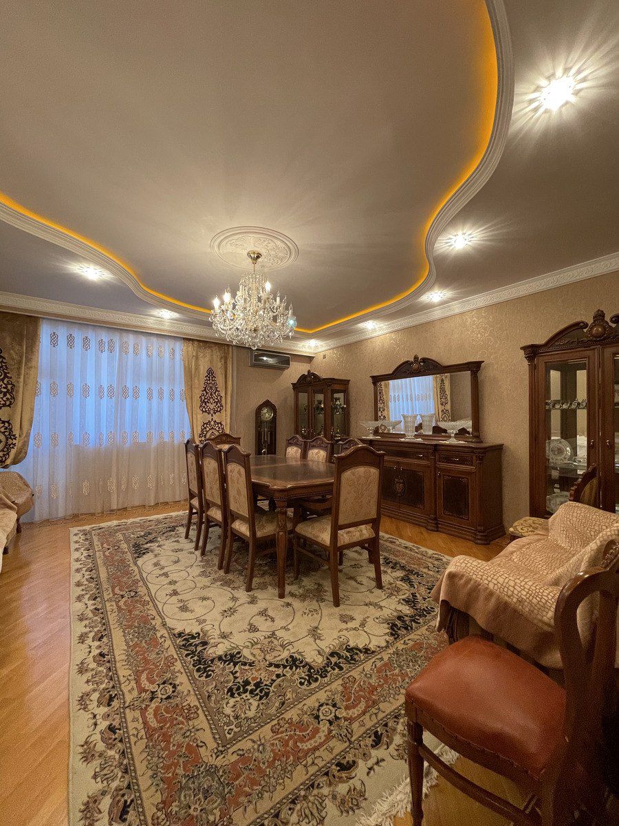 Satılır 4 otaqlı yeni tikili 146 m² — Mənzil, Bakı