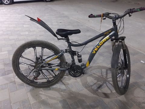 Velone MAX dağ velosipedi - Çərçivə: Velone MAX, tam amortizasiya (ön — Sumqayıt