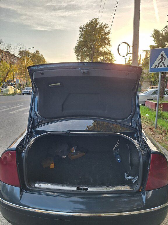 Volkswagen Passat, 1.8 L, 2004 il, 247 026 km — Avtomobillər, Göyçay (11)