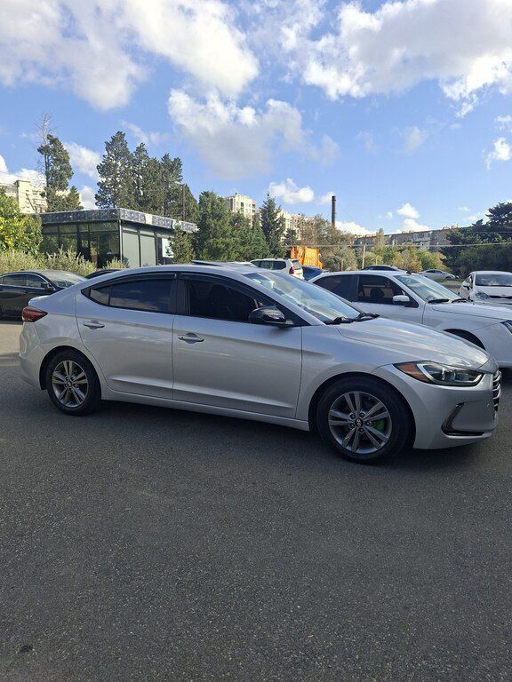 Hyundai Elantra, 2.0 L, 2018 il, 107 000 km 88-DR-057 — Avtomobillər, Bakı (4)