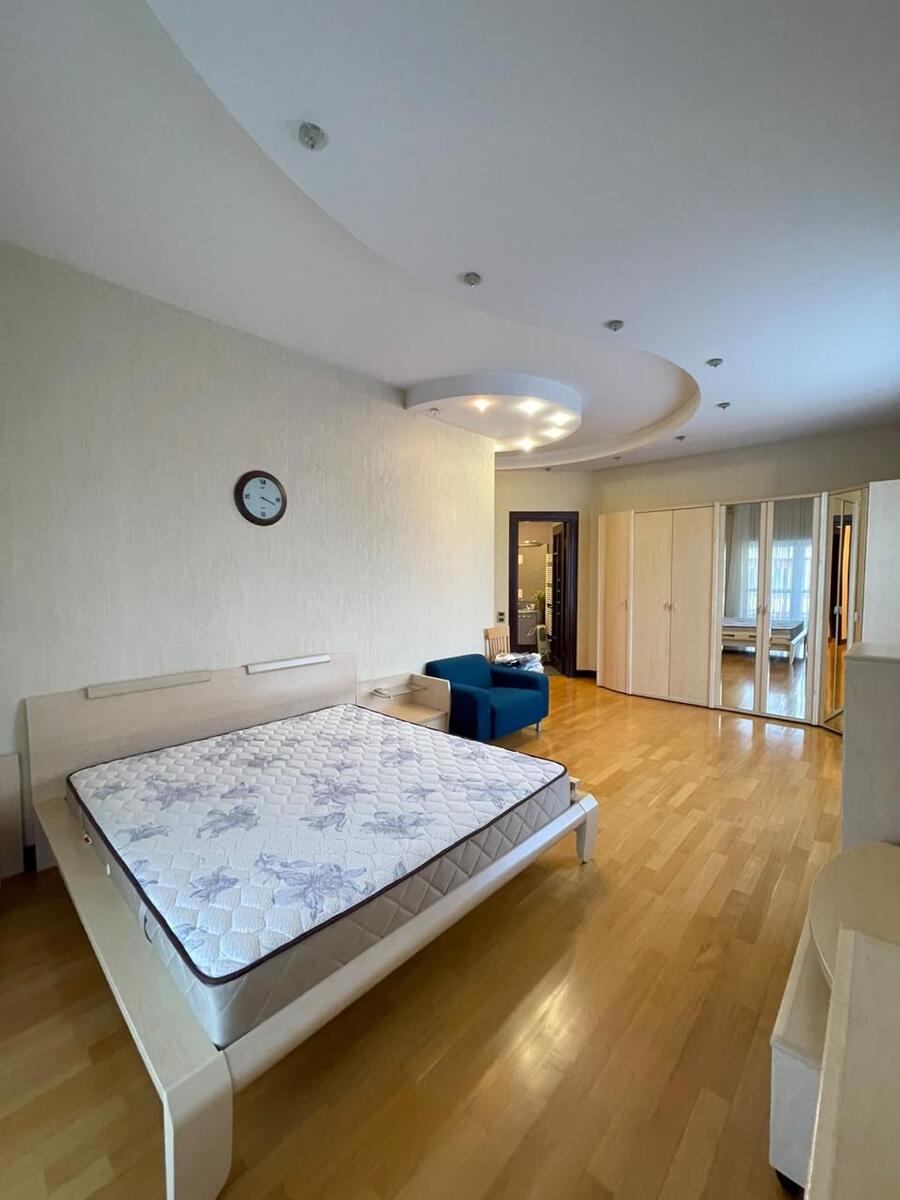 İcarəyə verilir 5 otaqlı yeni tikili 320 m² — Mənzil, Bakı (8)