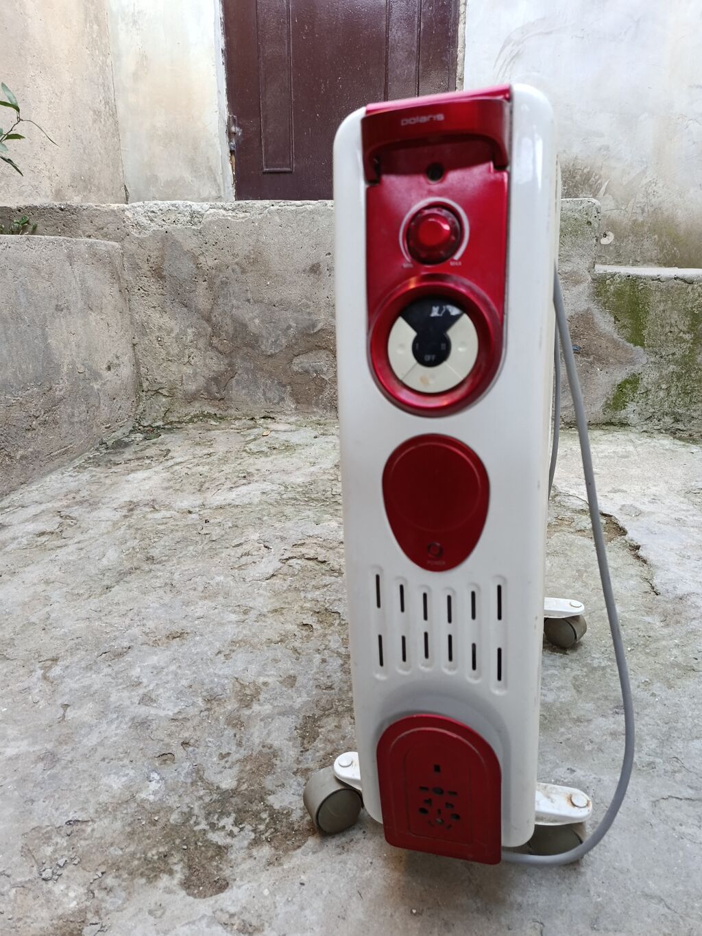 Yağ radiatoru – Polaris Xüsusiyyətlər: - Yağla doldurulan elektrik — Isıtıcılar və isı ventilatorları, Bakı (2)