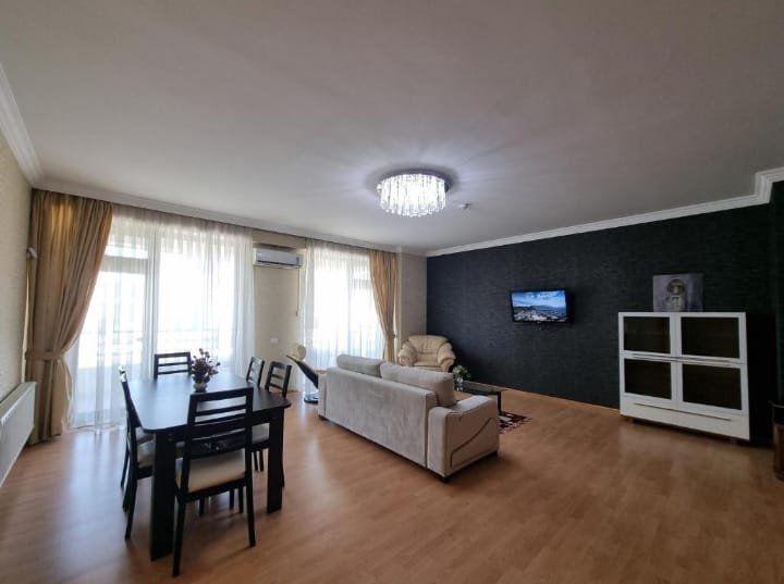 3 otaqlı mənzil, 136 m², Nizami küç., Bakı — Mənzil, Bakı (3)