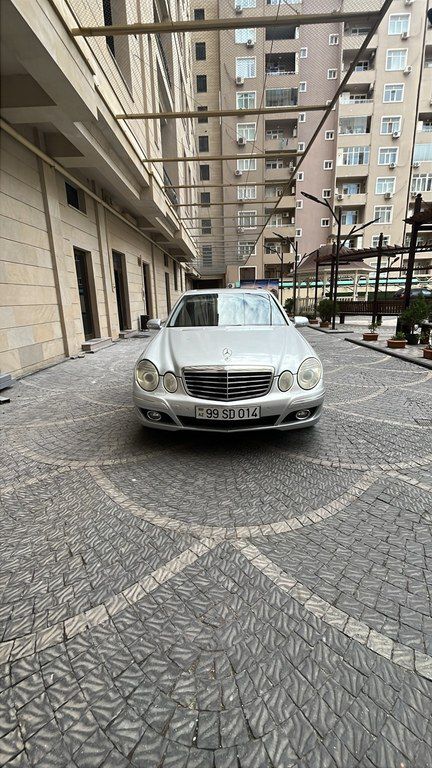 Mercedes E 220, 2.2 L, 2006 il, 300 000 km — Bakı