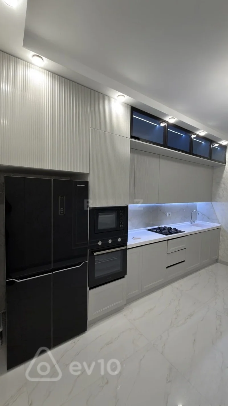 2 otaqlı mənzil, 110 m², Azadliq — Mənzil, Bakı (11)