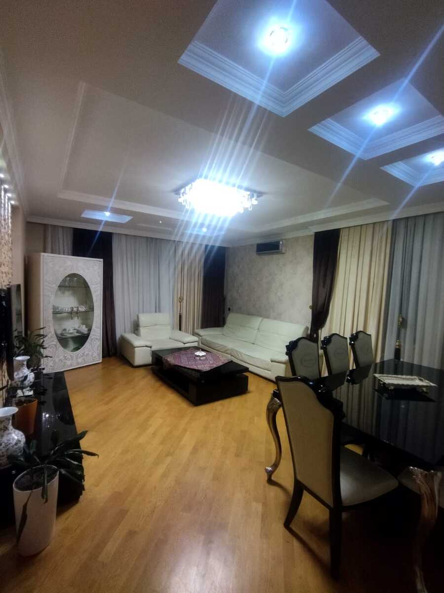 Satılır 4 otaqlı köhnə tikili 181 m² — Mənzil, Sumqayıt (5)