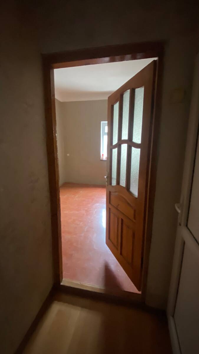 Satılır 2 otaqlı köhnə tikili 42 m² — Mənzil, Bakı (3)