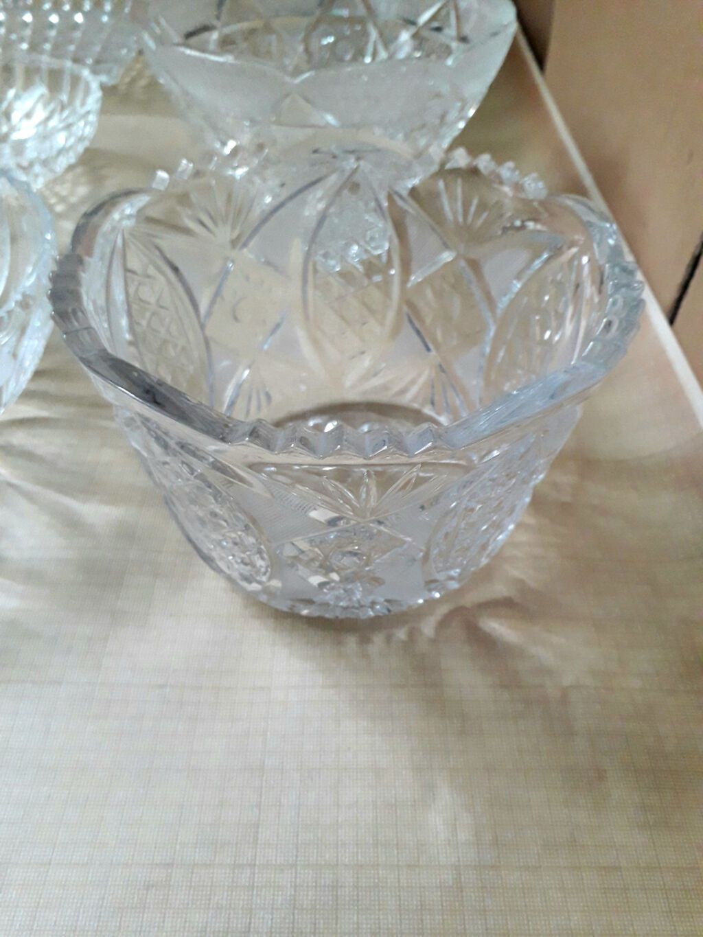 Xrustal — Vaazalar, kreslolar, süni çiçəklər, Bakı (2)