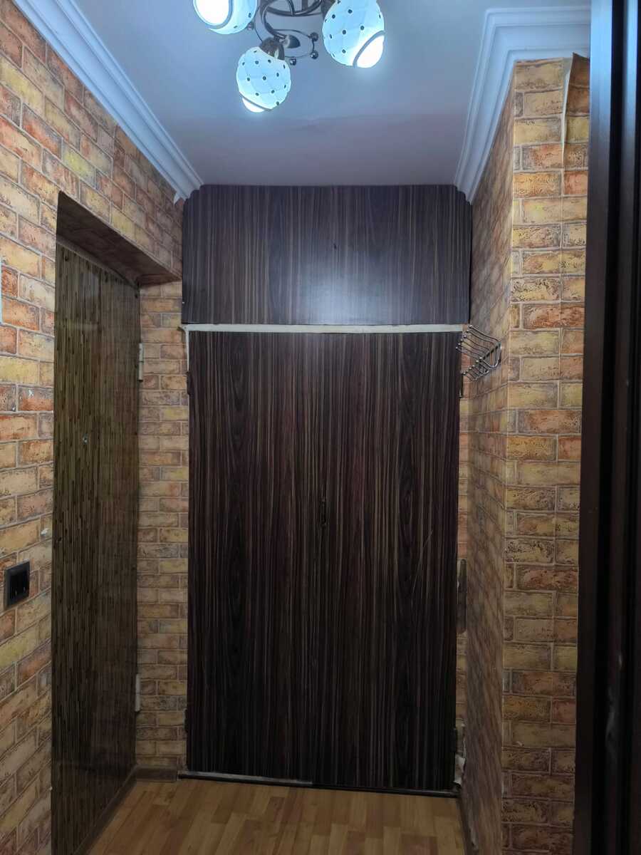 Satılır 2 otaqlı köhnə tikili 50 m² — Mənzil, Bakı (3)