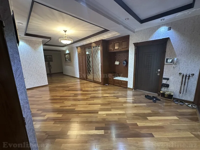 Satılır 5 otaqlı Mənzil Yeni tikili 270 m² Bakı, Nəsimi r., 28 May m — Mənzil, Bakı (4)