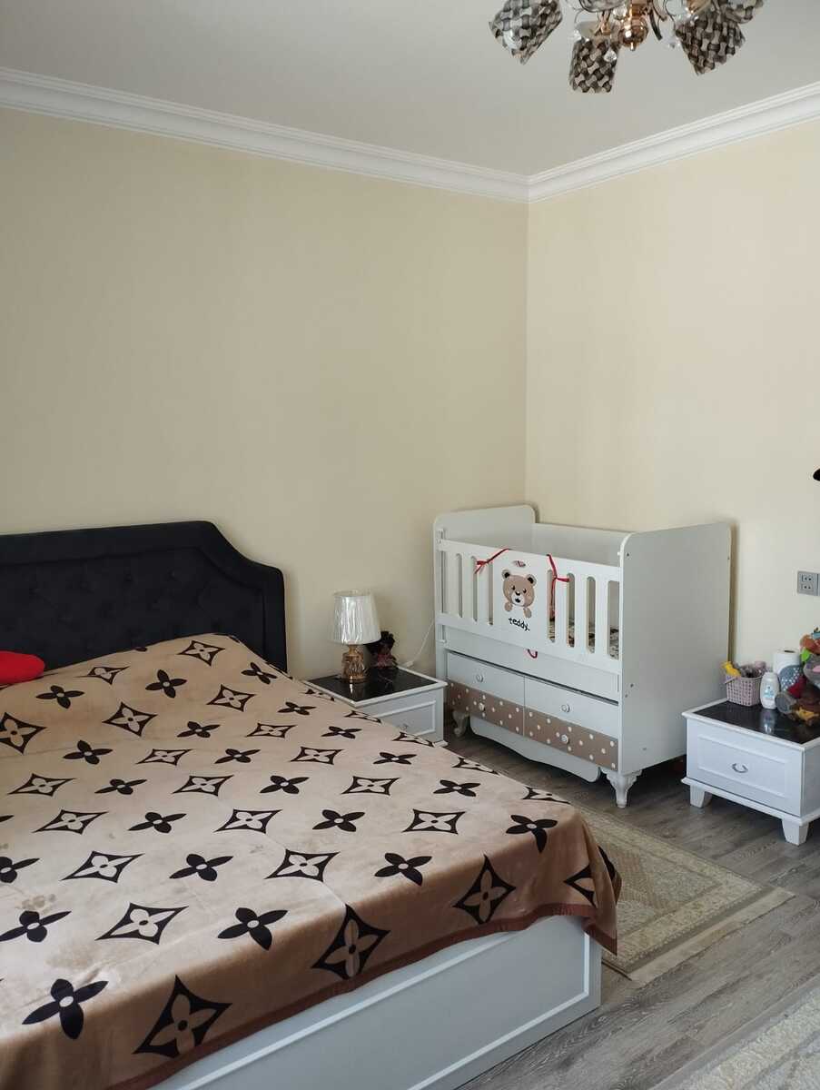 Satılır 4 otaqlı həyət evi/bağ evi 130 m² — Ev, villa, Bakı (10)