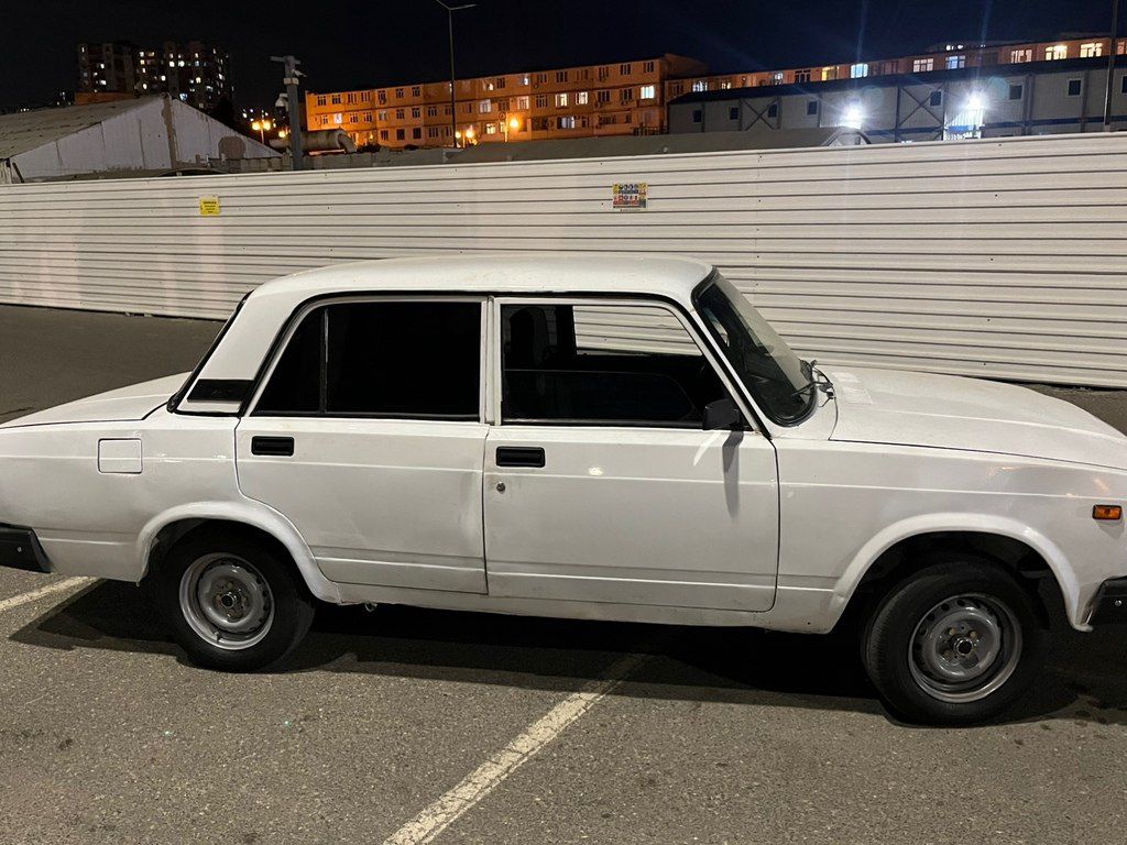 Lada (VAZ) 2107, 1.6 L, 2000 il, 237 000 km — Avtomobillər, Bakı (9)