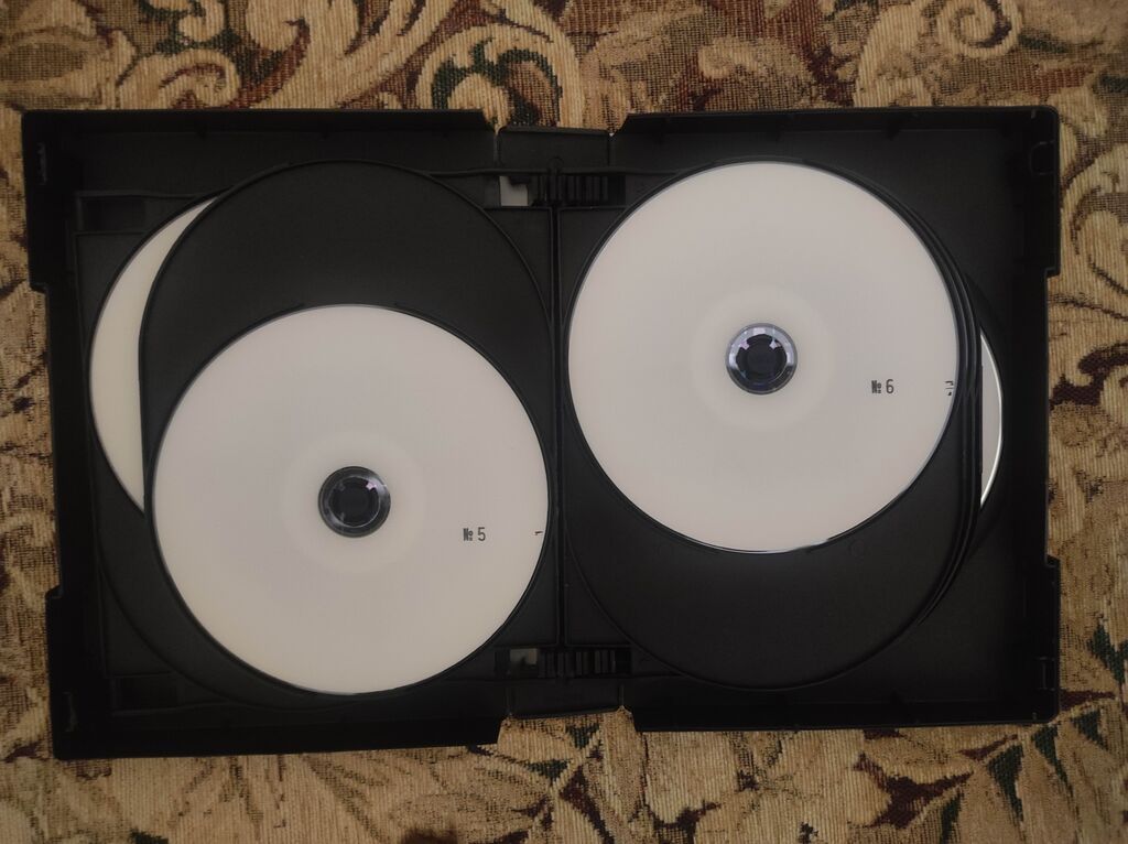 Məhsul: “Azərbaycan Filmləri” DVD kolleksiyası Təsvir: - Qutuda — Musiqi və filmləri, Bakı (6)