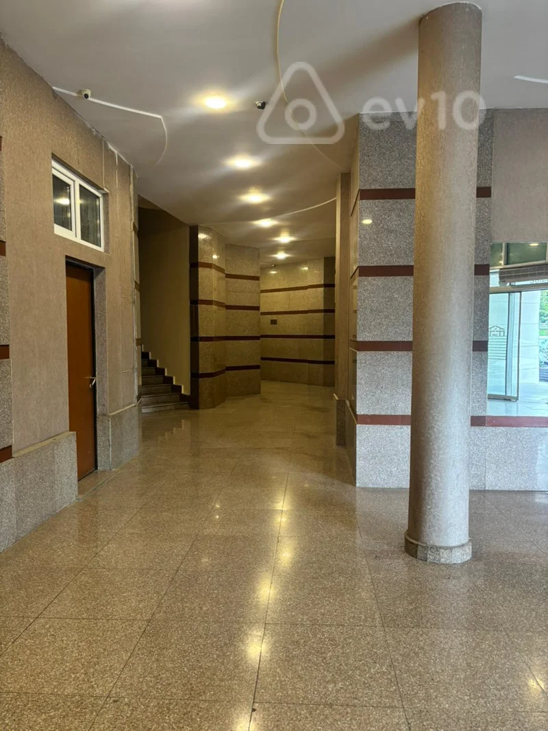 4 otaqlı mənzil, 196 m², F.Yusifov küc — Mənzil, Bakı (11)